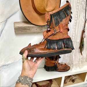 ARTISAN handcrafted RARE BOHO vintage fringe boots w Pendleton/Spell/Navajo vibe
